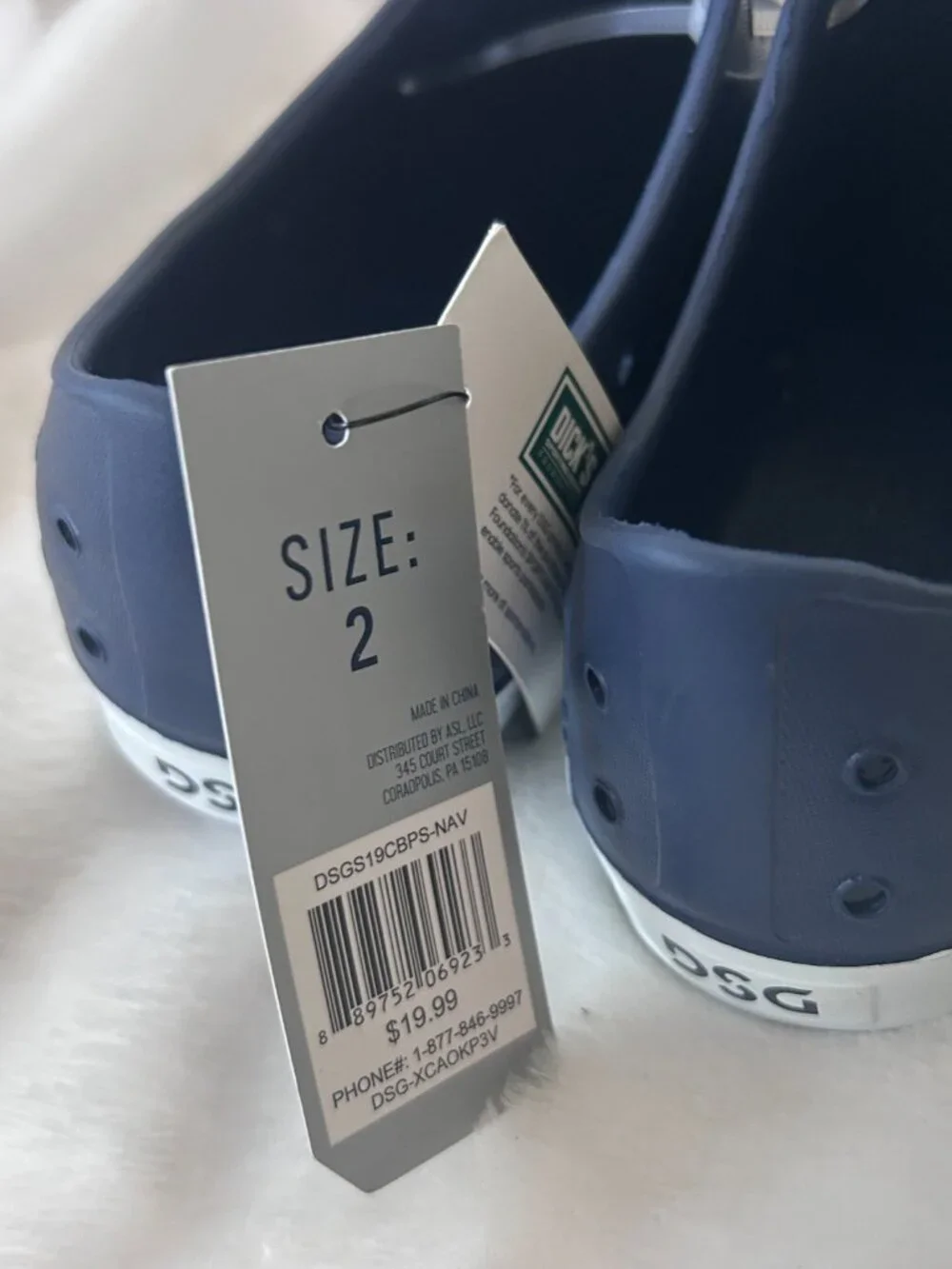 DSG Slip On Water Shoes Youth Size 2 Navy Blue Coastal Beach NEW